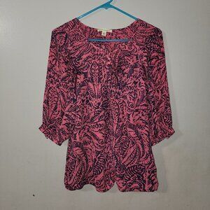 Womens Banana republic 3/4 length sleeved shirt.